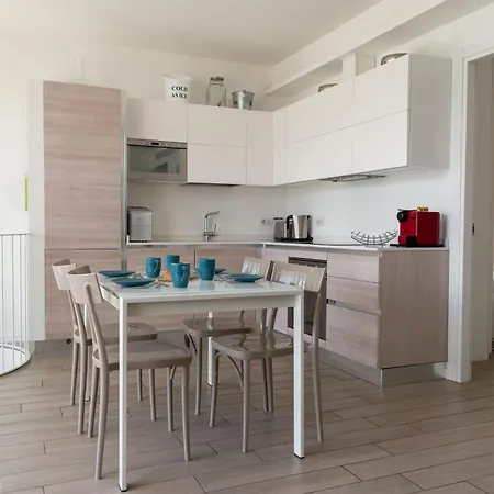Casa Laura 2 - By Lovecomo Tatil Evi Plesio