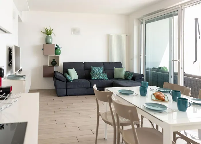 Casa Laura 2 - By Lovecomo Plesio