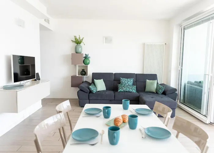 Casa Laura 2 - By Lovecomo * Plesio