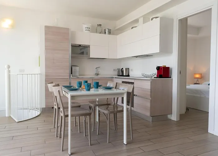 Casa Laura 2 - By Lovecomo Feriehus Plesio