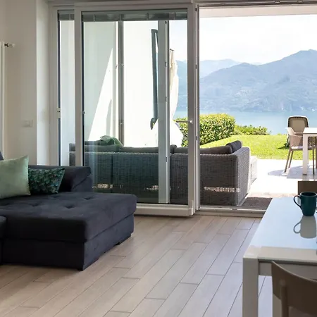 Casa Laura 2 - By Lovecomo Plesio